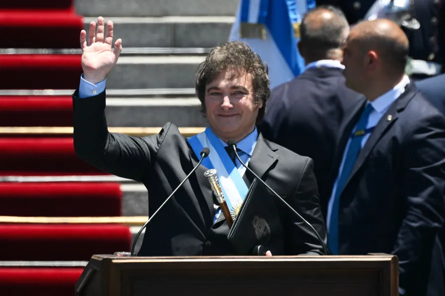 Eleito o novo presidente da Argentina, Javier Milei tomou posse nesse domingo